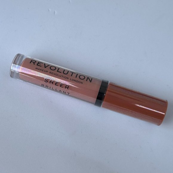 Revolution Makeup London Beauty Bundle - Picture 14 of 16